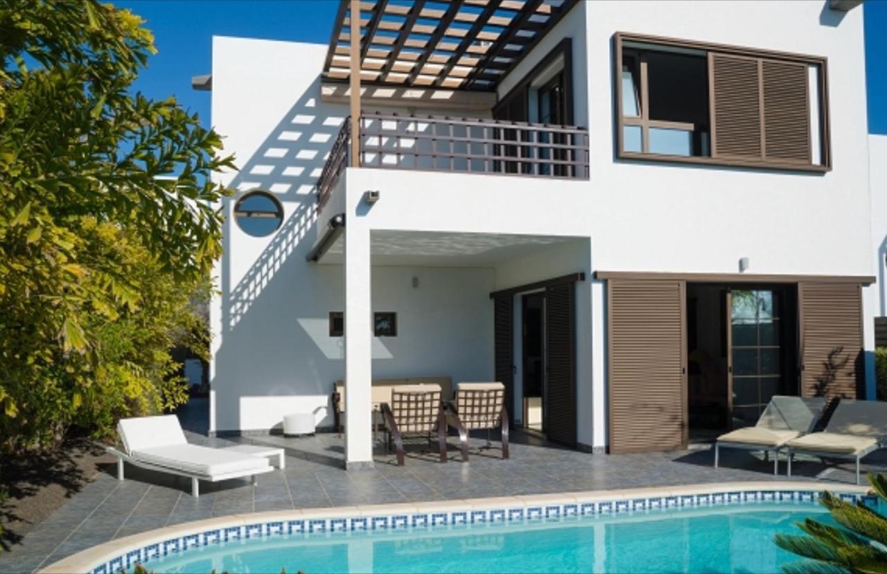 Sea Views Modern Villa For Relaxing Holidays Costa Teguise Luaran gambar